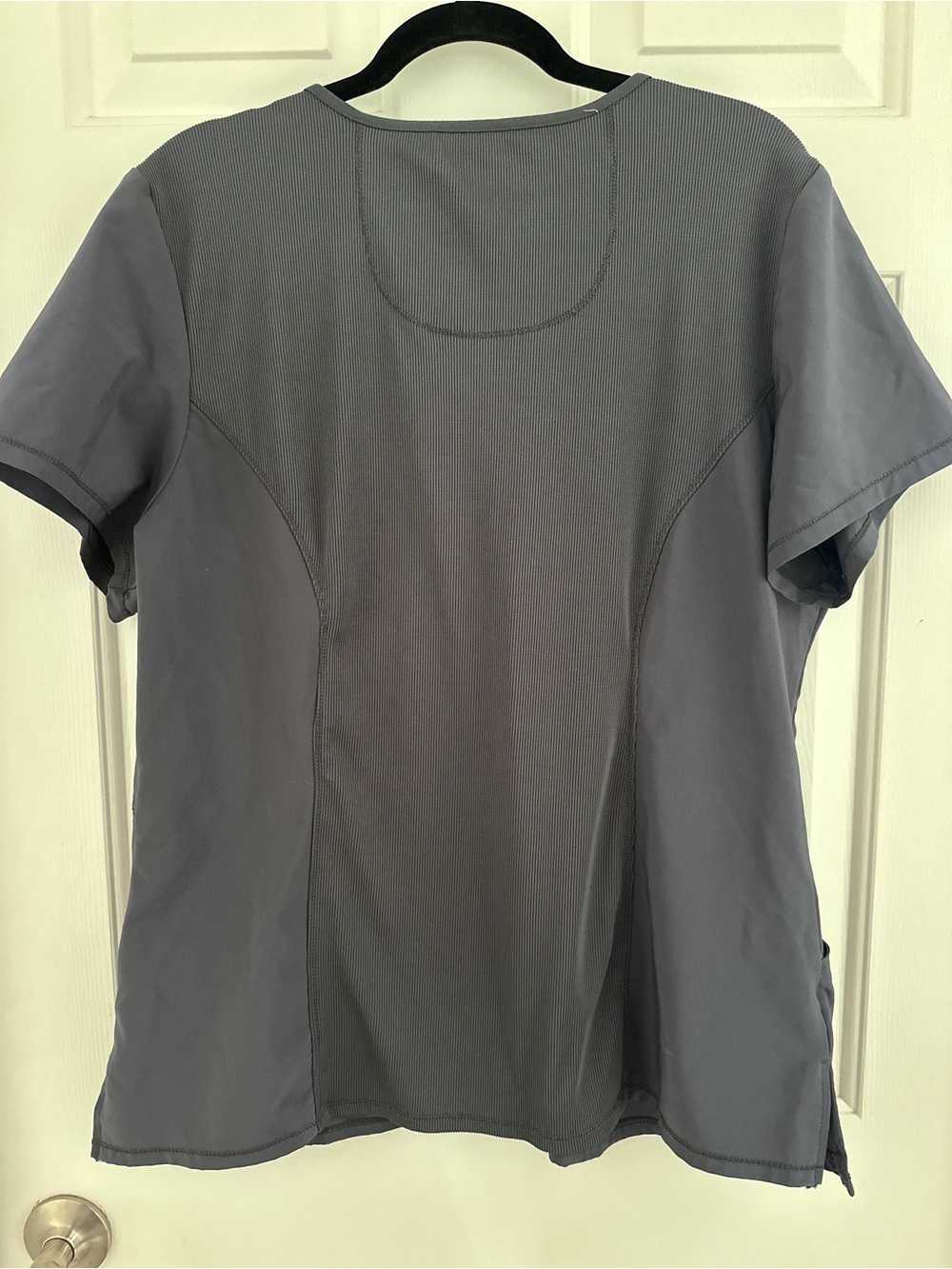 Cherokee Women’s Short-Sleeve Scrub Top in Charcoal Gray - Picture 7 of 8